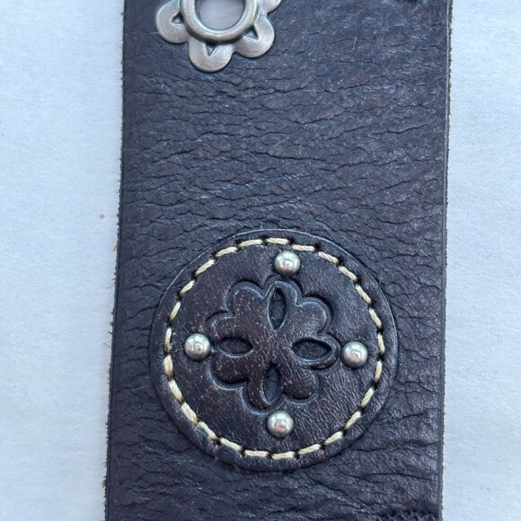 Espresso + Silver Riveted Floral Fossil Belt - Picture 7 of 15